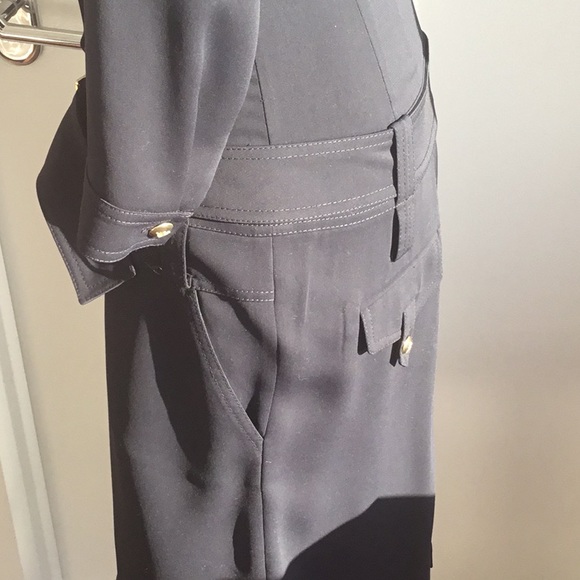 Dress - Picture 8 of 8